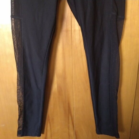Vogo Athletica Women's Small Black Leggings Side Netting Stretch Activewear Pant - Picture 3 of 5